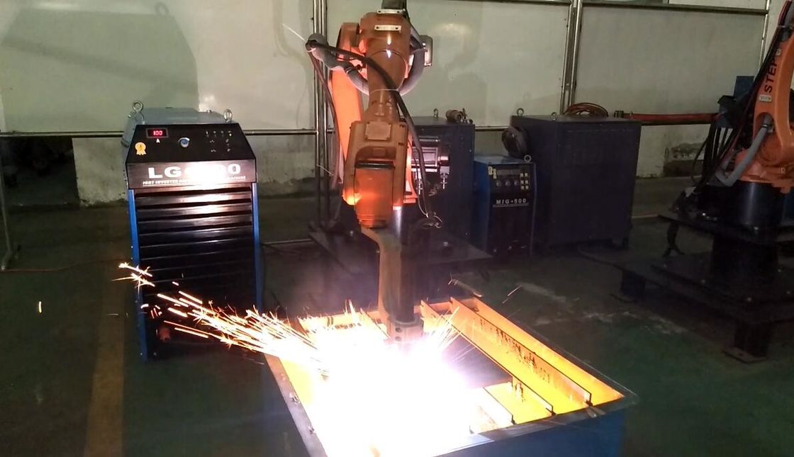 90 मिमी मोटी धातु के लिए हेवी ड्यूटी 400 ए औद्योगिक प्लाज्मा पावर स्रोत प्लाज्मा काटने की मशीन सीएनसी प्लाज्मा कटर एलजी -400